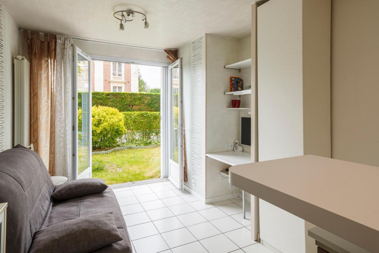 Superbe Appartement Au Coeur De Versailles Ngoại thất bức ảnh